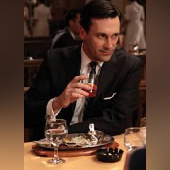 Mid-Century Modern Etched Whiskey Glass *Vintage* - Picture 5 of 5